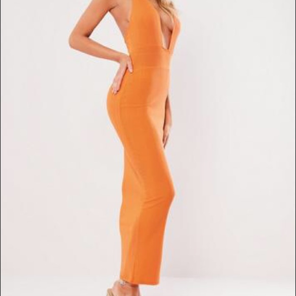 Dress - Picture 3 of 3